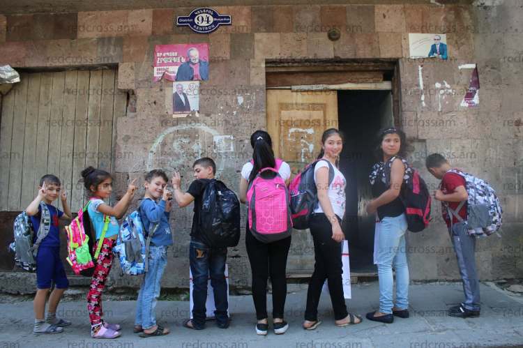 Children from Hrazdan city dormitories will begin new academic year with smiles