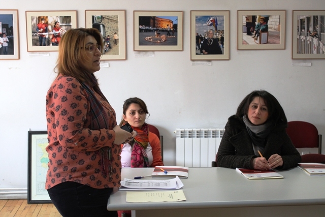 Psychological training for Syrian-Armenian women