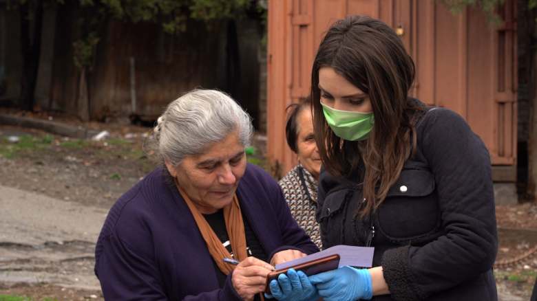 Distribution of food parcels in Lori Region