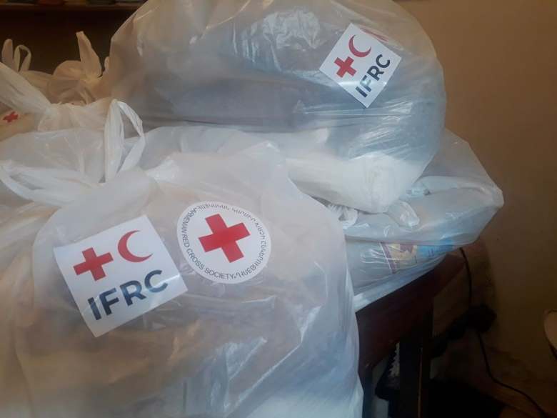 Armenian Red Cross distributed food parcels to 146   instructed to self-isolate people in regions