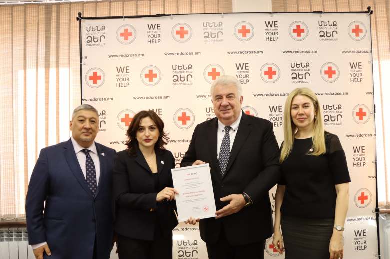 The IFRC Vice President, Georgian Red Cross Society President Mrs. Natia Loladze visited ARCS 